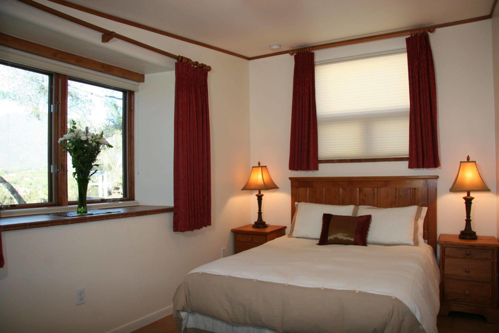 Ojai Retreat & Inn מראה חיצוני תמונה