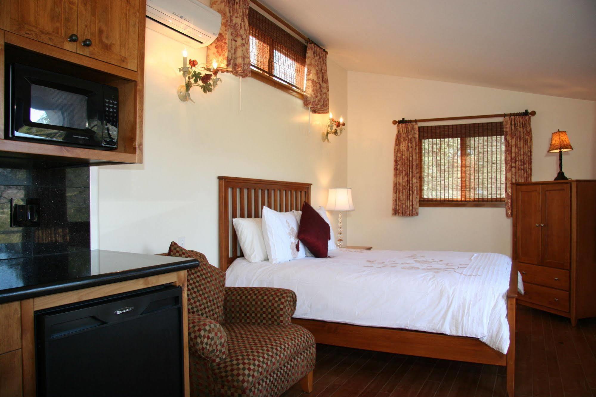 Ojai Retreat & Inn מראה חיצוני תמונה